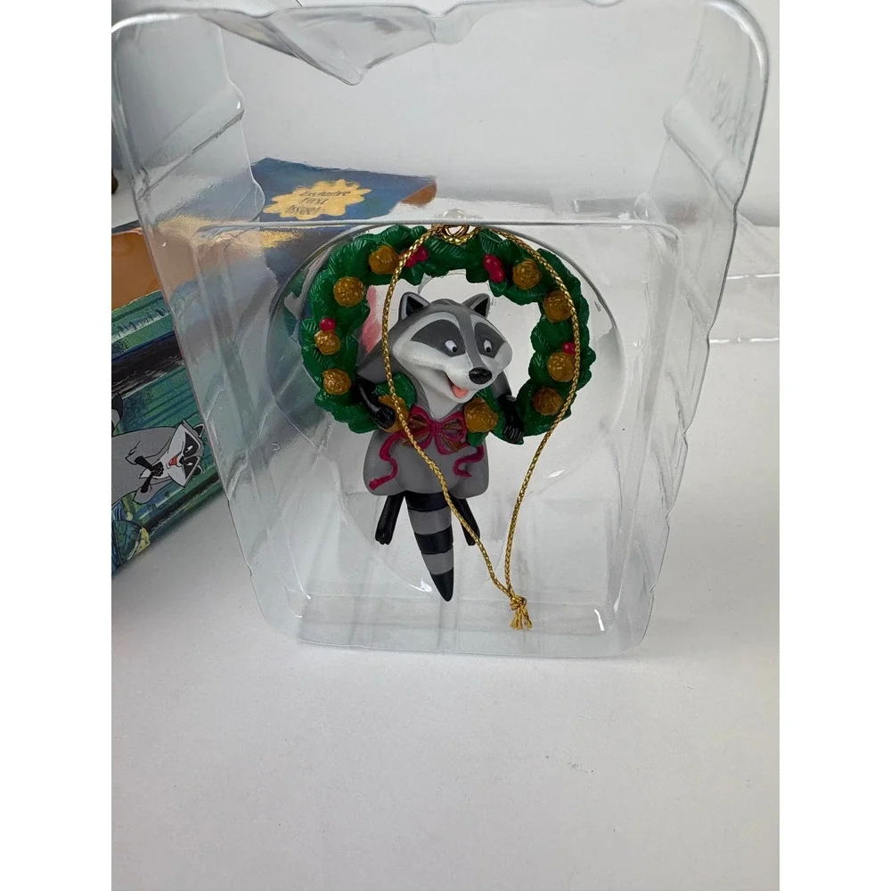 Disney Pocahontas Meeko Raccoon Wreath‎ Ornament Grolier First Issue 1995 Boxed